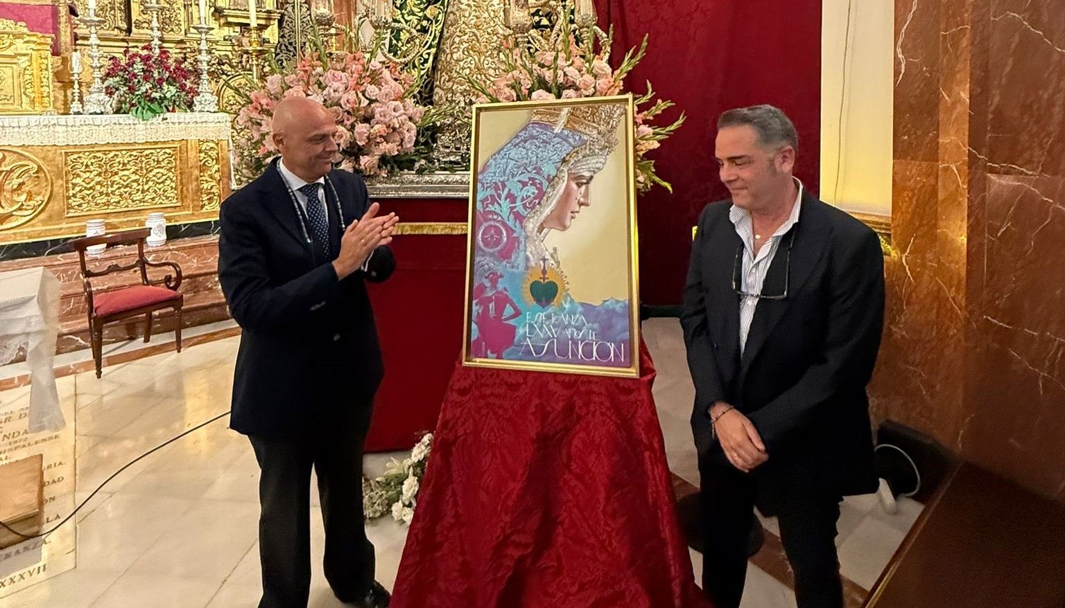 Cartel presentado por la Esperanza de Triana. Cartel presentado por la Esperanza de Triana.