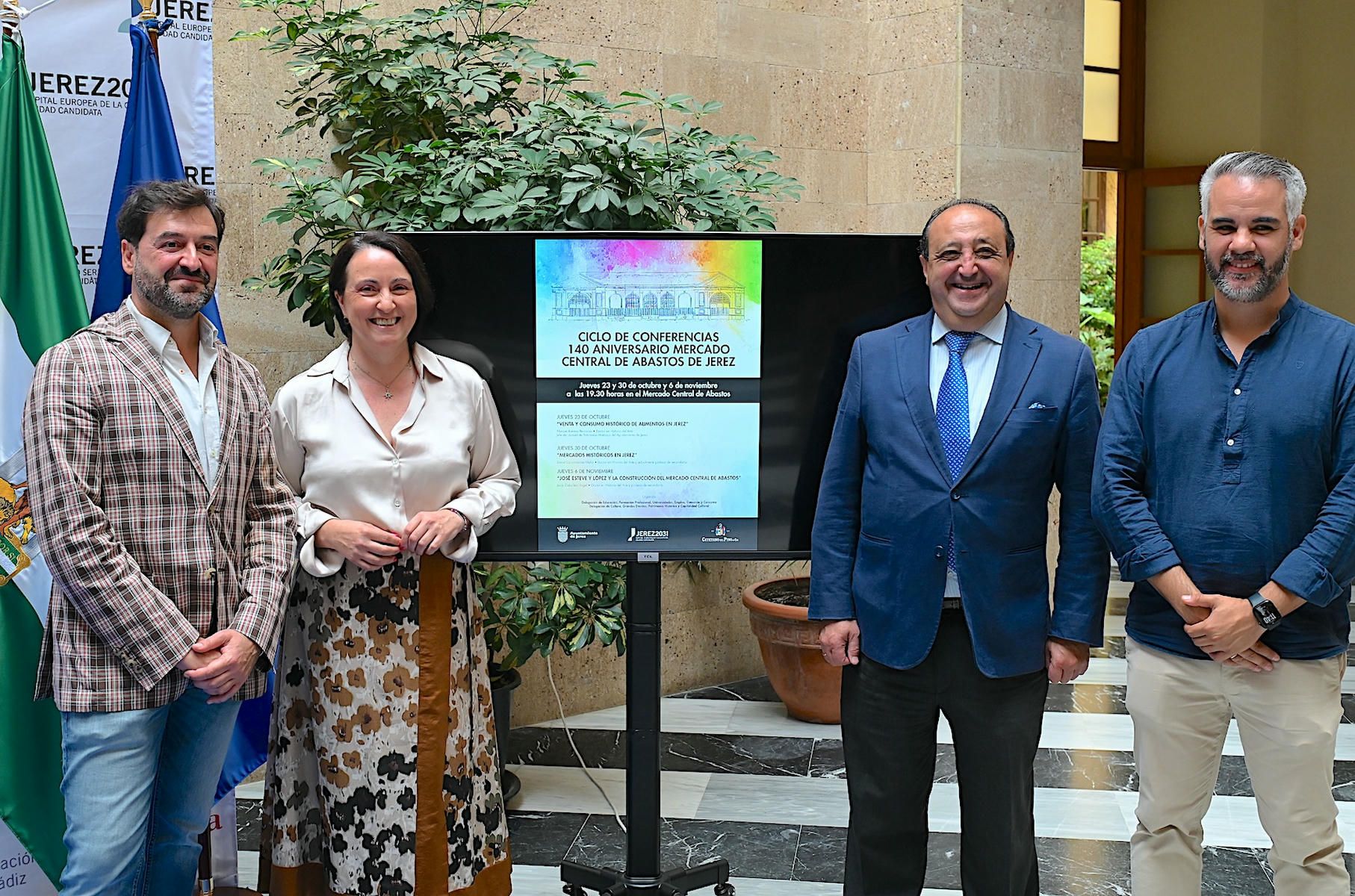 La presentación de las conferencias sobre el Mercado de Abastos.