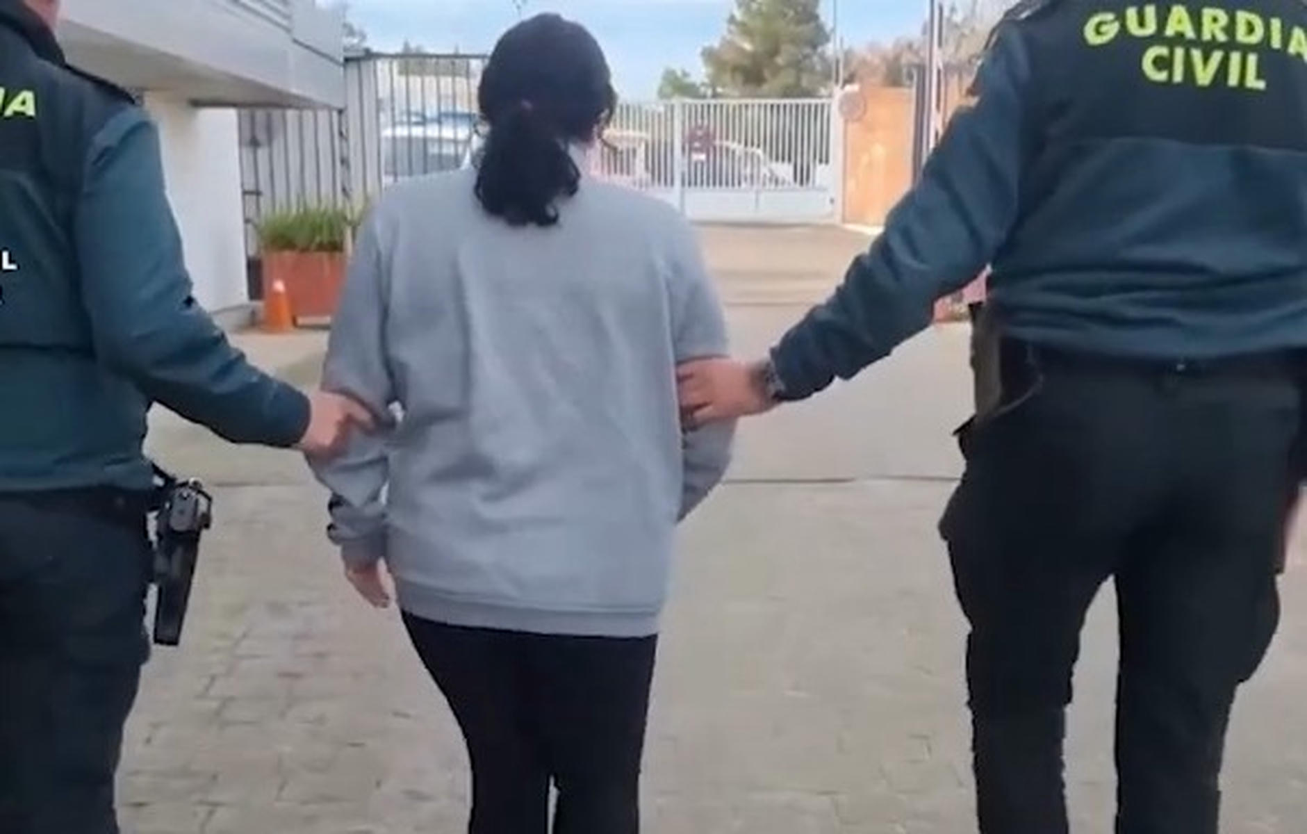 La madre que abandonó a su bebé recién nacido en Los Palacios. La madre que abandonó a su bebé recién nacido en Los Palacios.