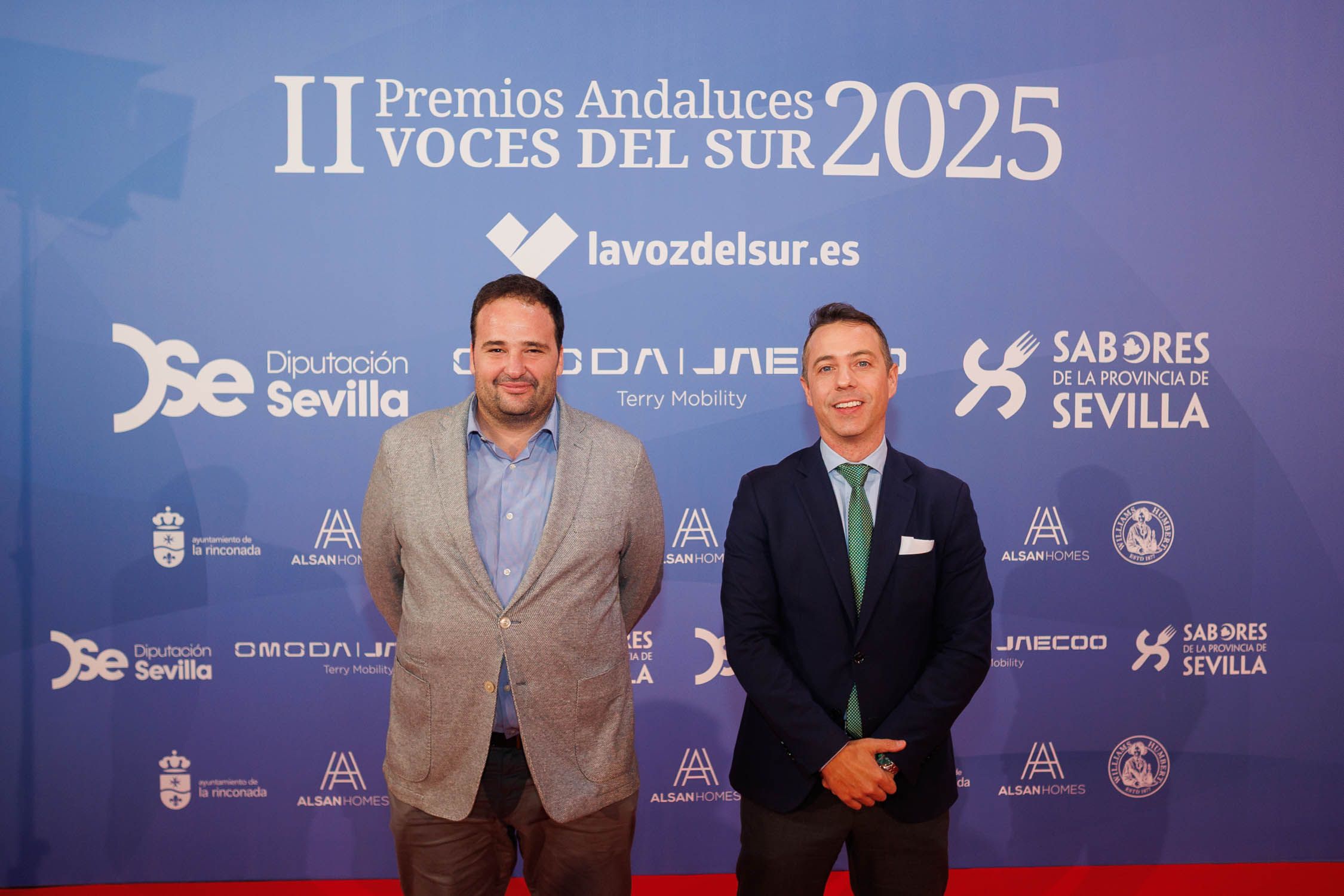 David Guillén Garrido y Carlos Pérez, fundadores de Naturanda, Premio Voces del Sur al Turismo.