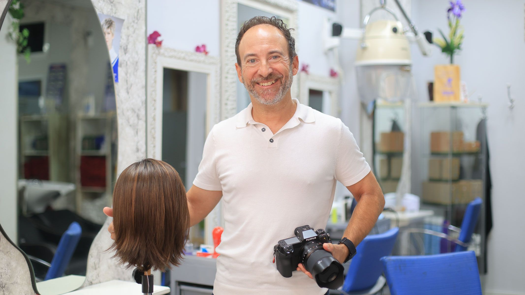 Carlos Duarte, el médico jerezano que transformó la vida de una niña.