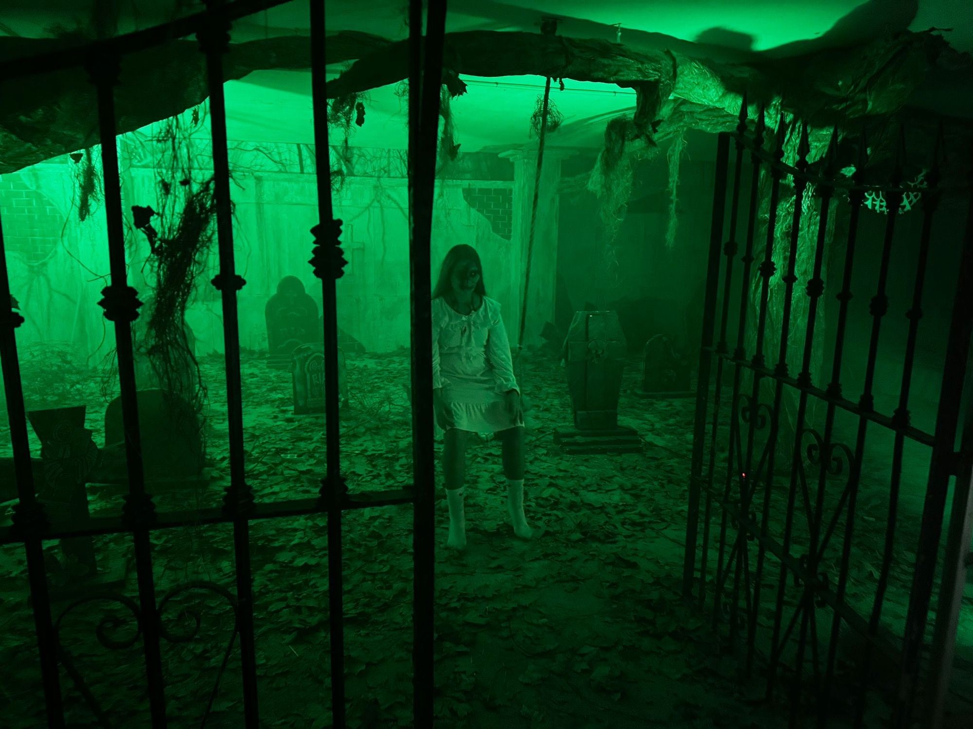 Interior del pasaje del terror de San Roque.