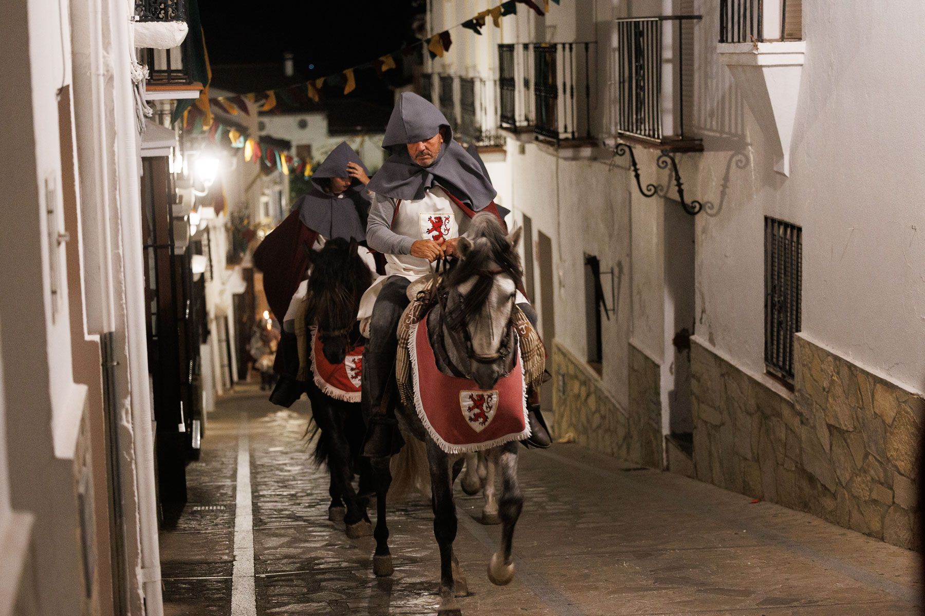 Más de 250 personas participan en la recreación de la Toma de la Villa de Zahara de la Sierra.
