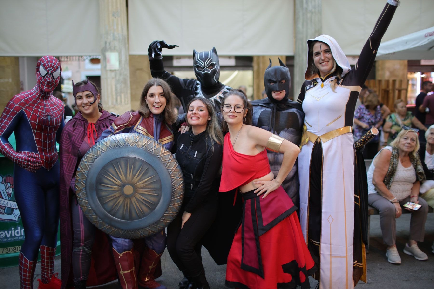 Los Tosantos 2025: Ingenio y tradición en los mercados de Cádiz