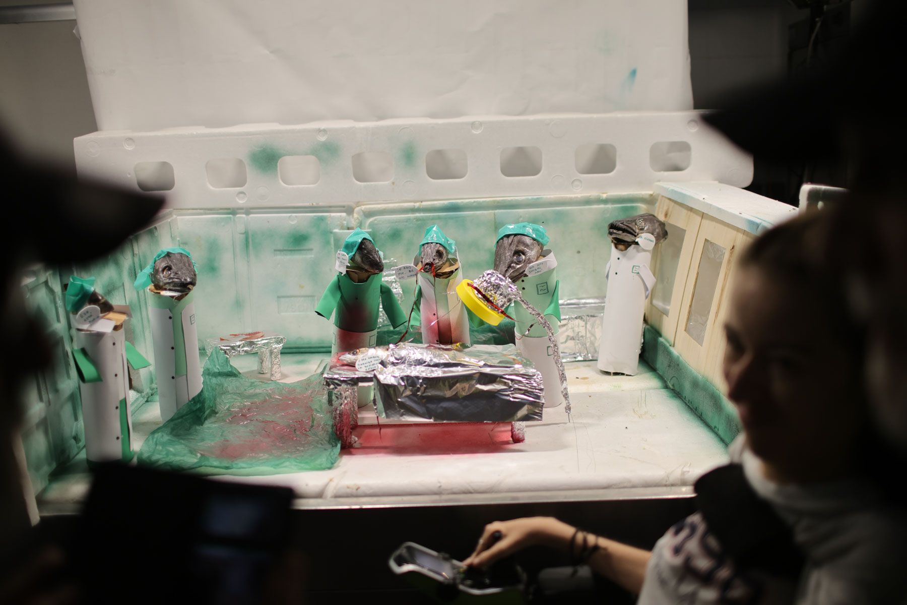 Los Tosantos 2025: Ingenio y tradición en los mercados de Cádiz