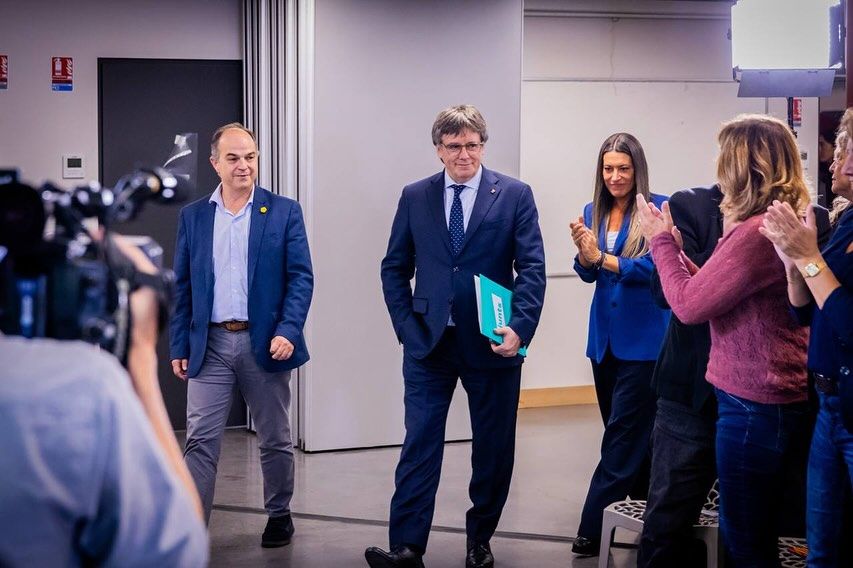 Carles Puigdemont anuncia la ruptura de Junts con el PSOE.