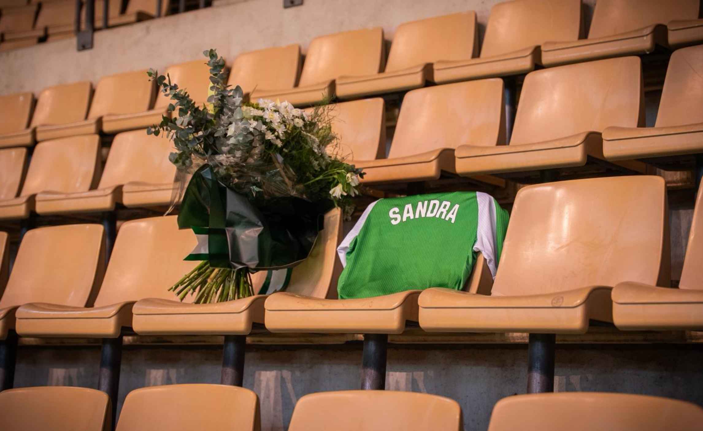 El homenaje del Real Betis Balompié a Sandra Peña.