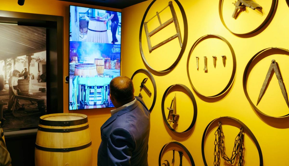 PALACIO SAN DIONISIO FULGENCIO 38