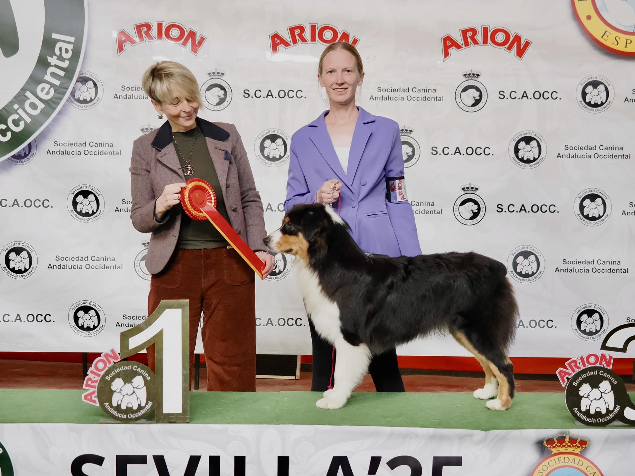 Exposición nacional en una imagen de archivo. Exposición nacional en una imagen de archivo.