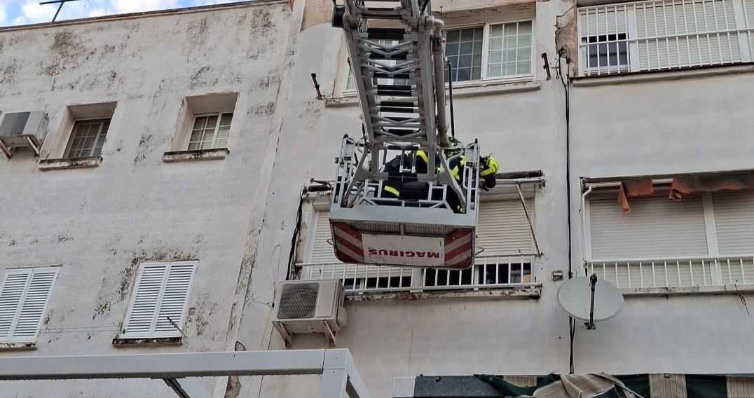 Intervención de los bomberos en Jerez.