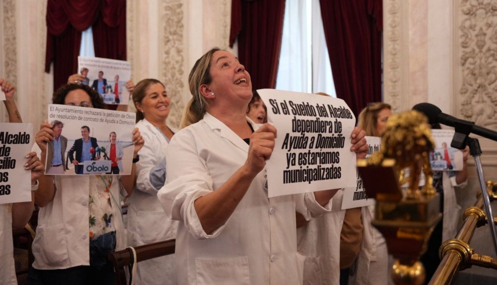 pleno octubre ayuda domicilio cadiz REYNA 14