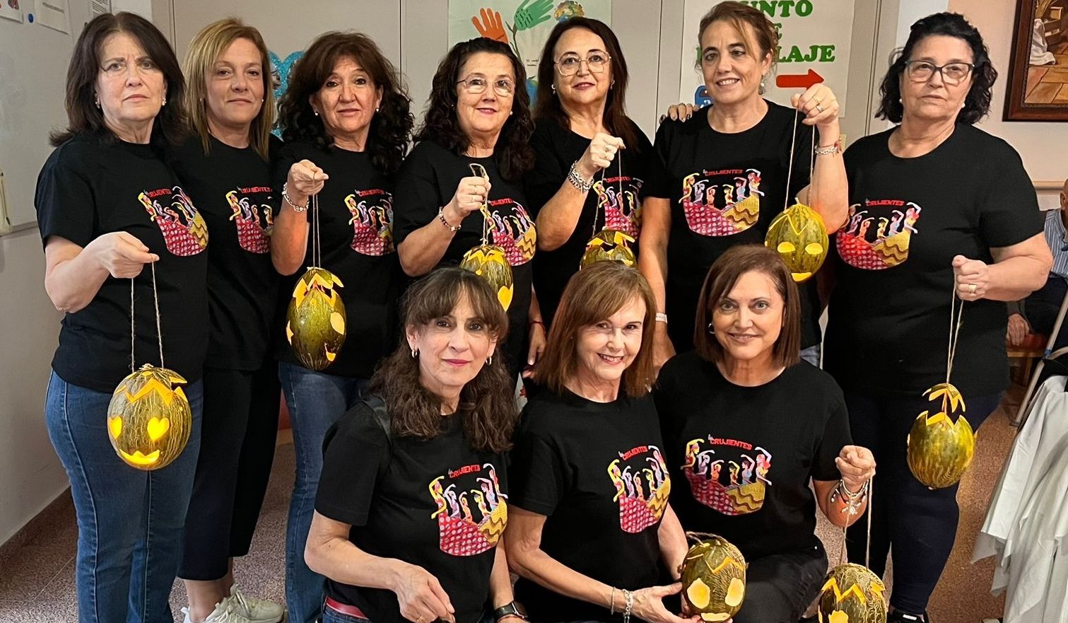 Farolillos de melón en Cañada Rosal. Farolillos de melón en Cañada Rosal.