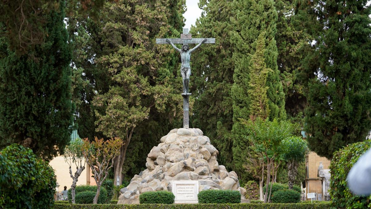 La Voz Del Sur Cementerio San Fernando (Sevilla) Dia de Todos los Santos y Dia de Difuntos 05