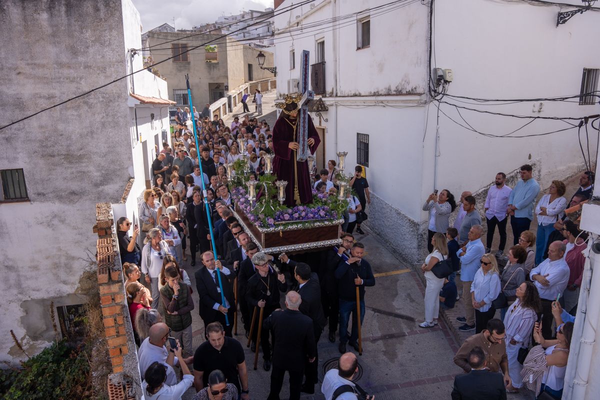 Nuestro Padre Jesús Nazareno, las imágenes del traslado en Arcos este 2025, en el 425 Aniversario y un cuarto de siglo de Regidor Perpetuo.