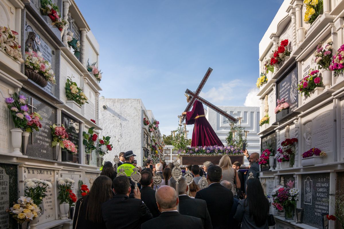 Nuestro Padre Jesús Nazareno, las imágenes del traslado en Arcos este 2025, en el 425 Aniversario y un cuarto de siglo de Regidor Perpetuo.