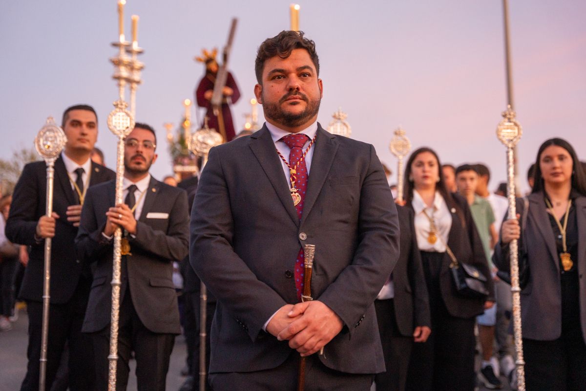 Nuestro Padre Jesús Nazareno, las imágenes del traslado en Arcos este 2025, en el 425 Aniversario y un cuarto de siglo de Regidor Perpetuo.