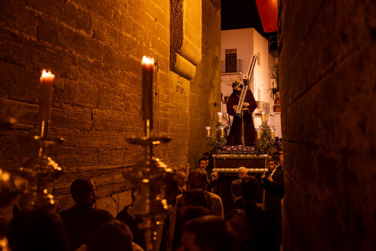 Nuestro Padre Jesús Nazareno, las imágenes del traslado en Arcos este 2025, en el 425 Aniversario y un cuarto de siglo de Regidor Perpetuo.