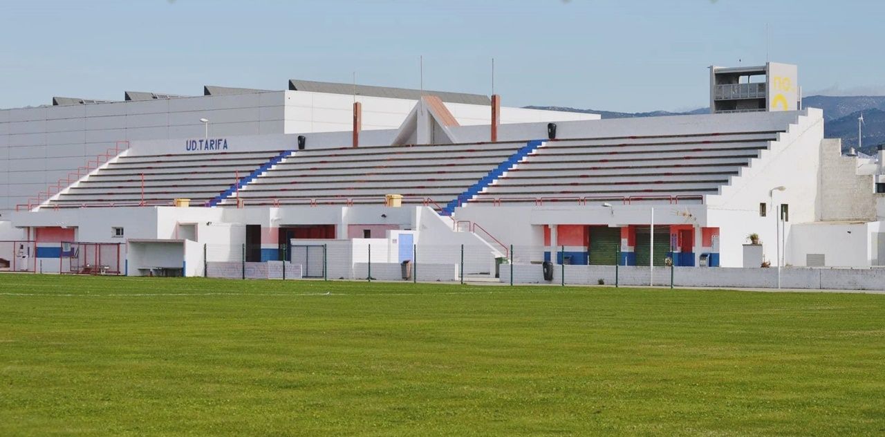 Campo de fútbol de Tarifa.