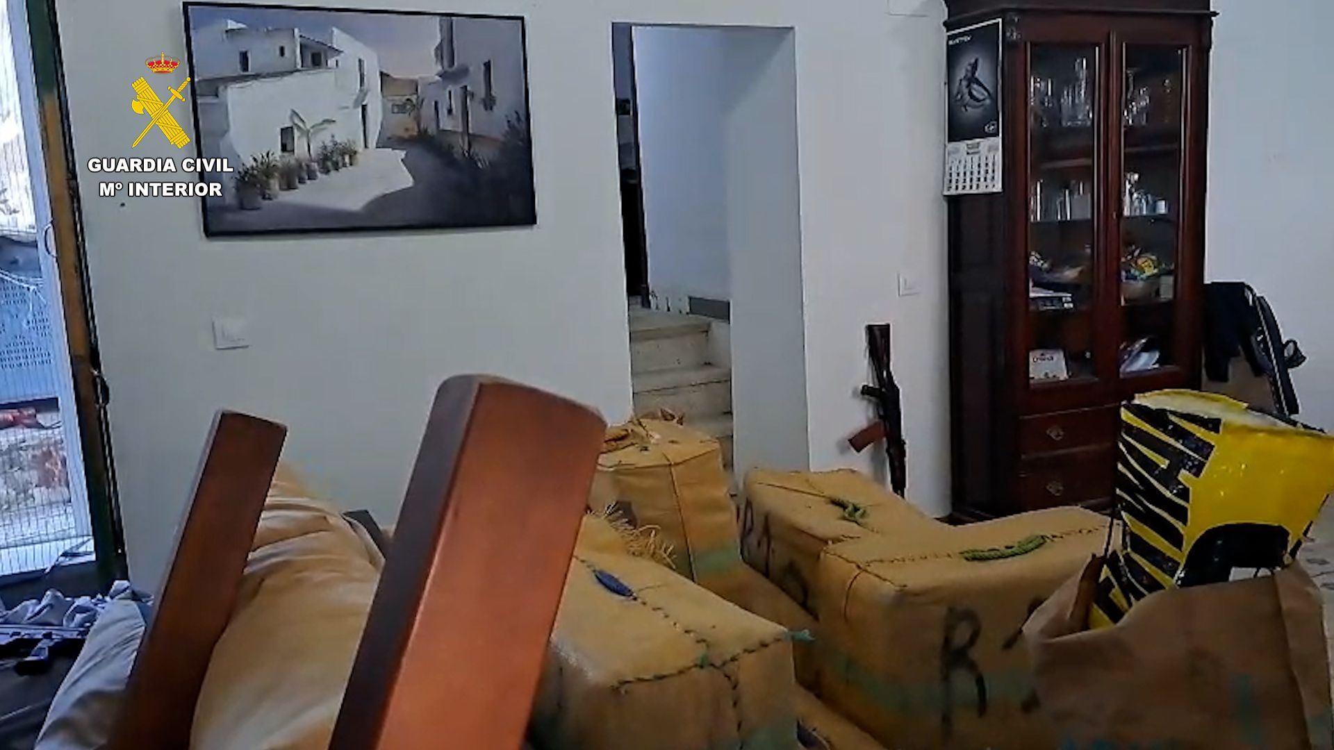 El hachís que escondía una casa rural en la desembocadura del Guadalquivir.