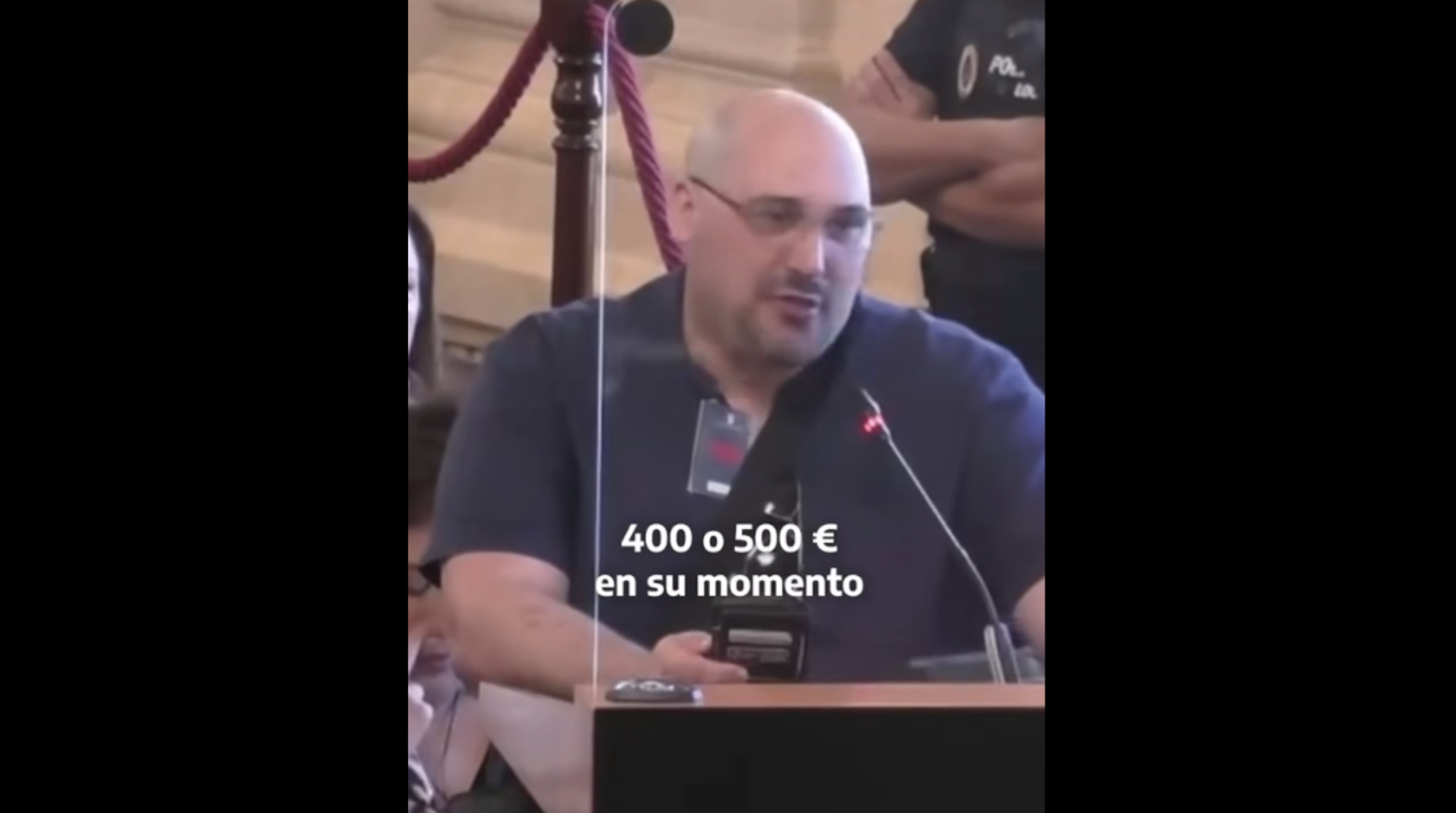 El vecino de Málaga que expone su sitaución tras ser desahuciado.