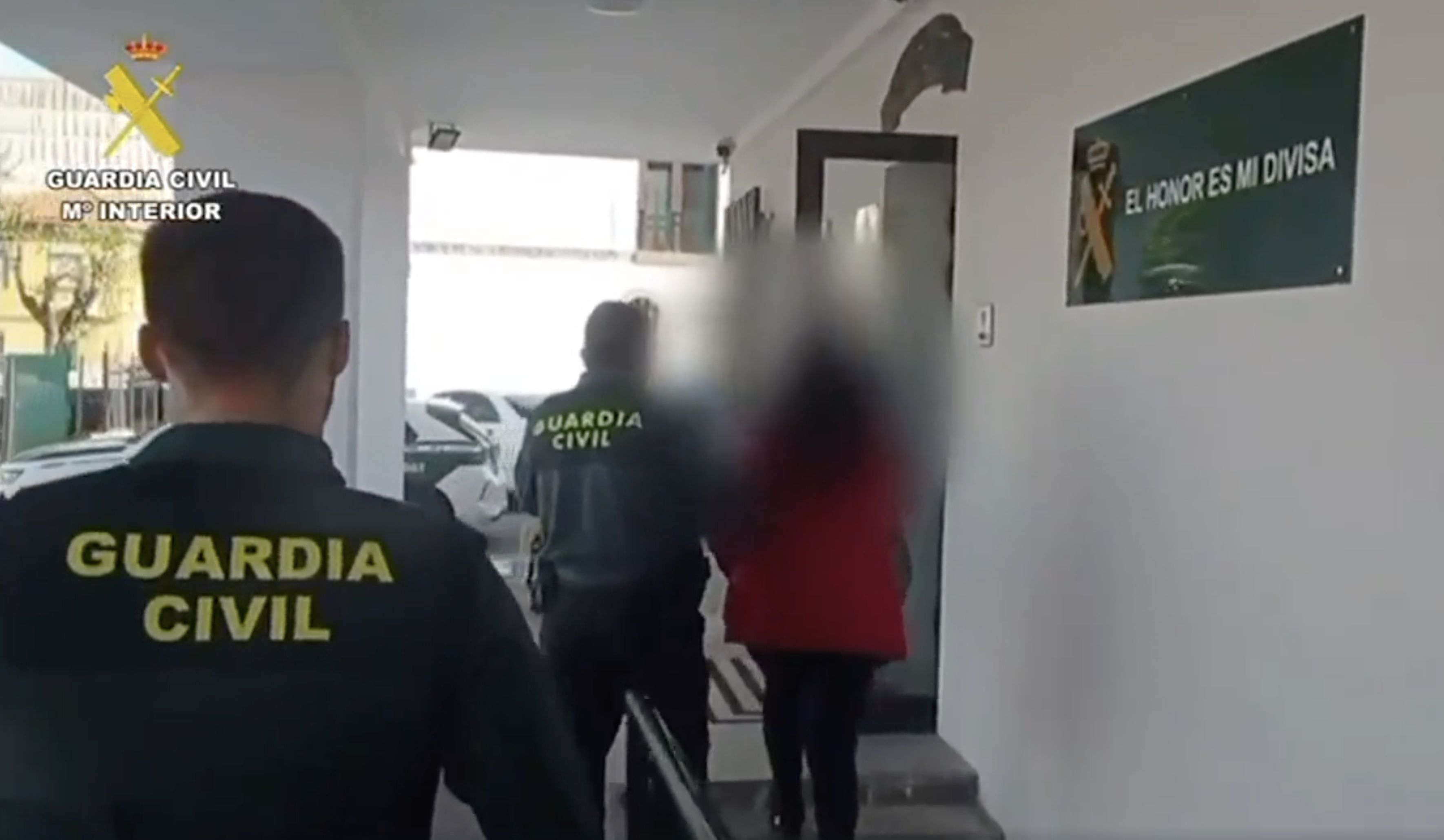 La investigación por el secuestro del bebé.