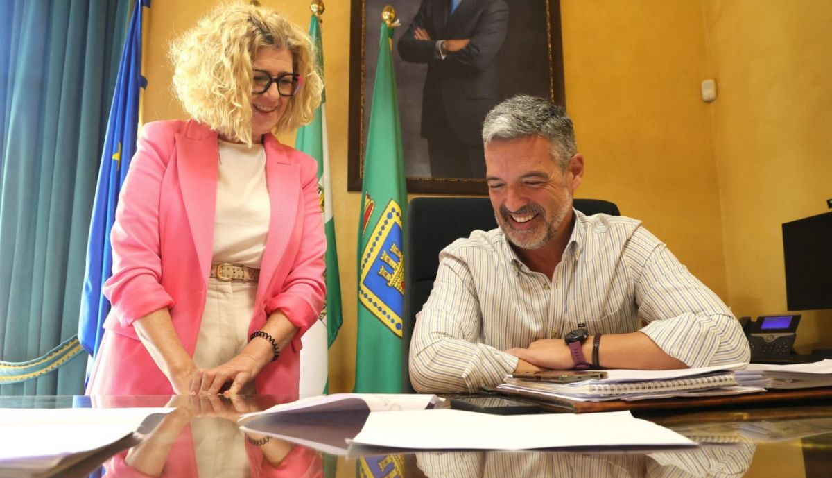 Sorteo de elección de personajes de Navidad en Rota.