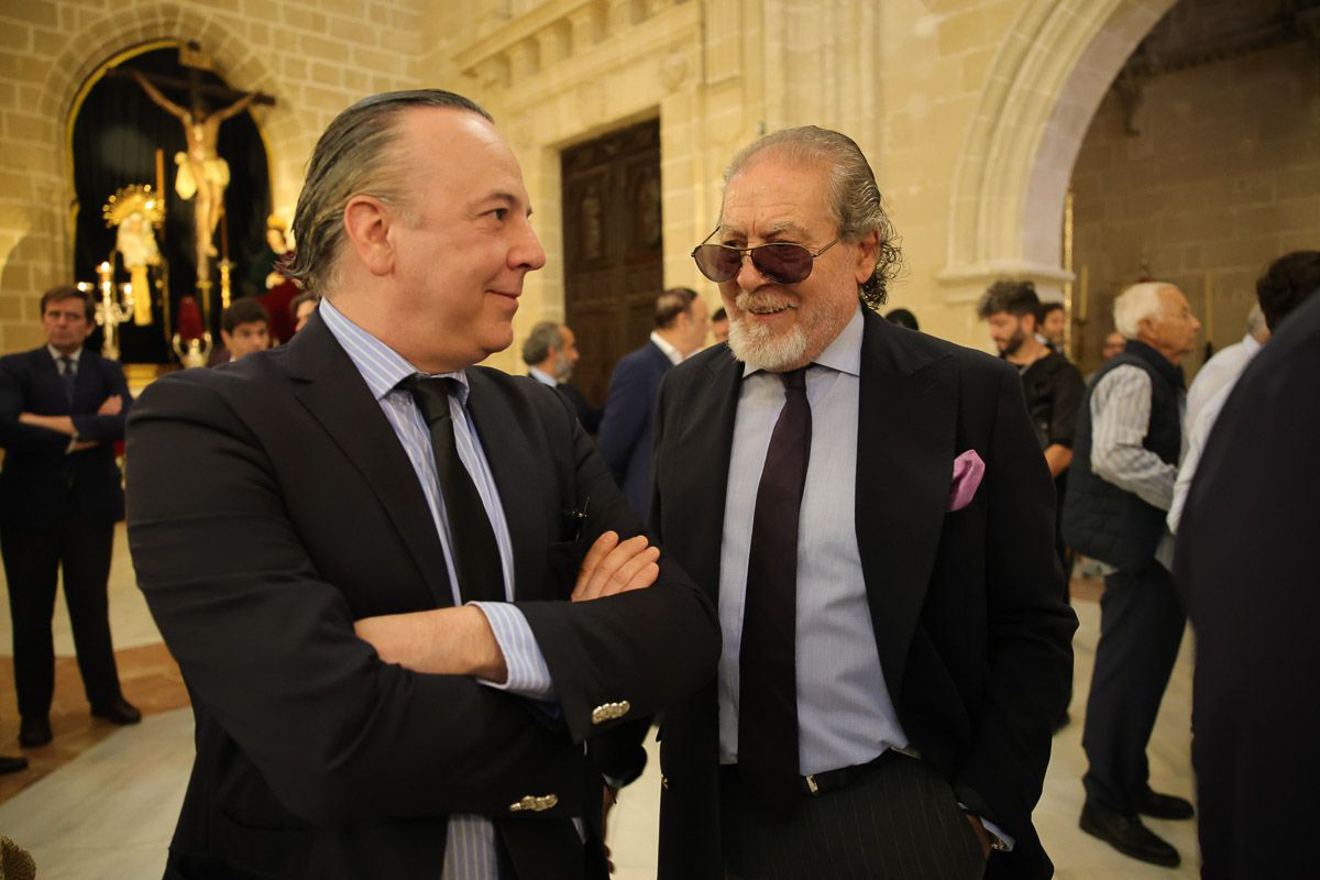 Diego Carrasco en el interior de la Iglesia De Santiago 