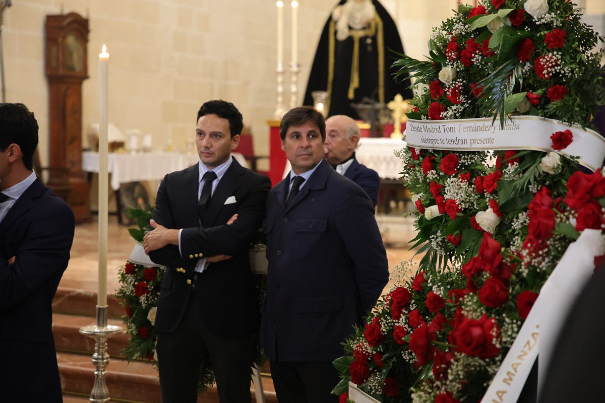 toreros Oliva Soto y Fran Rivera en la Iglesia De Santiago 