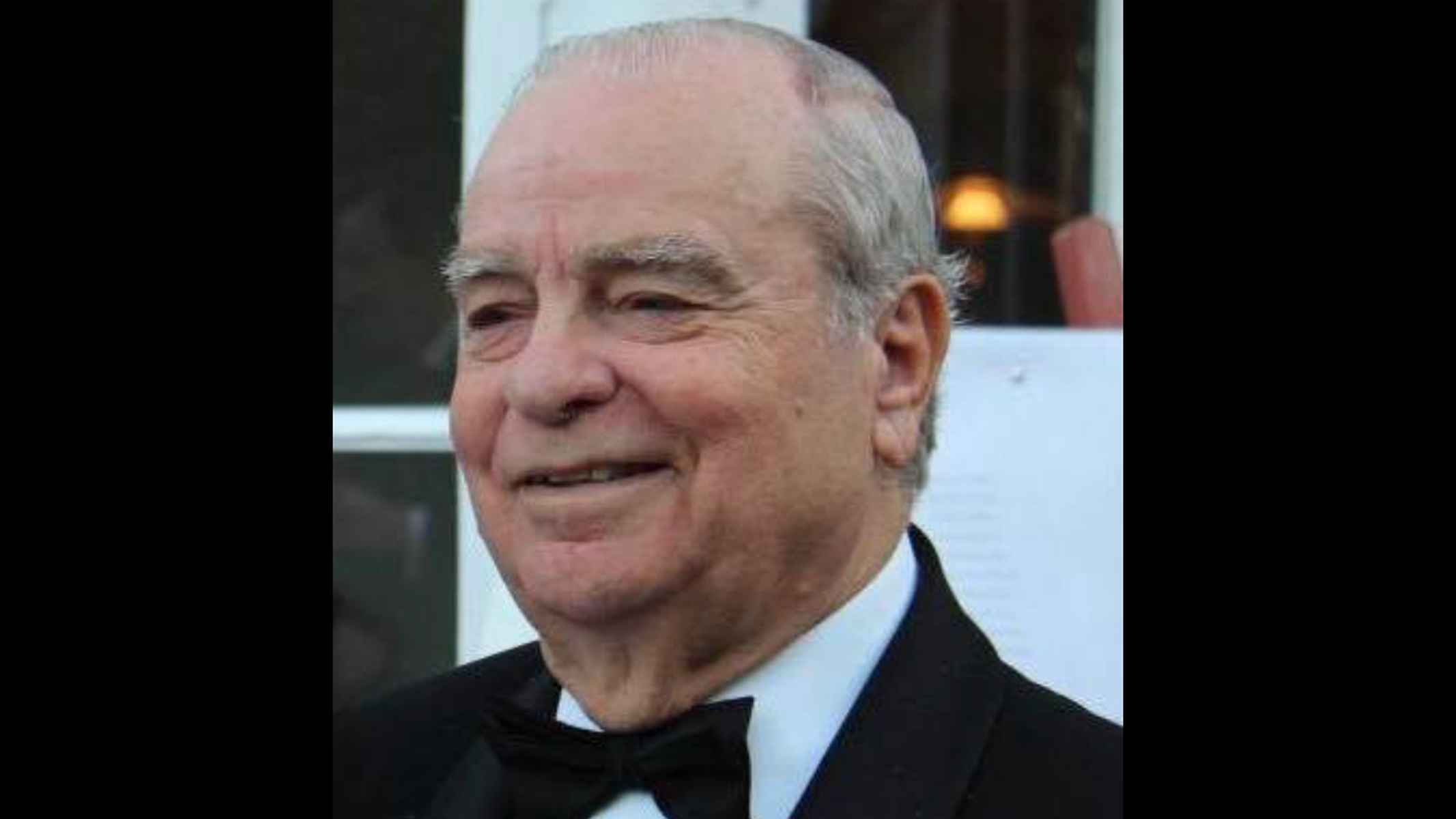 Una imagen de archivo del doctor Francisco Rábago Vega.