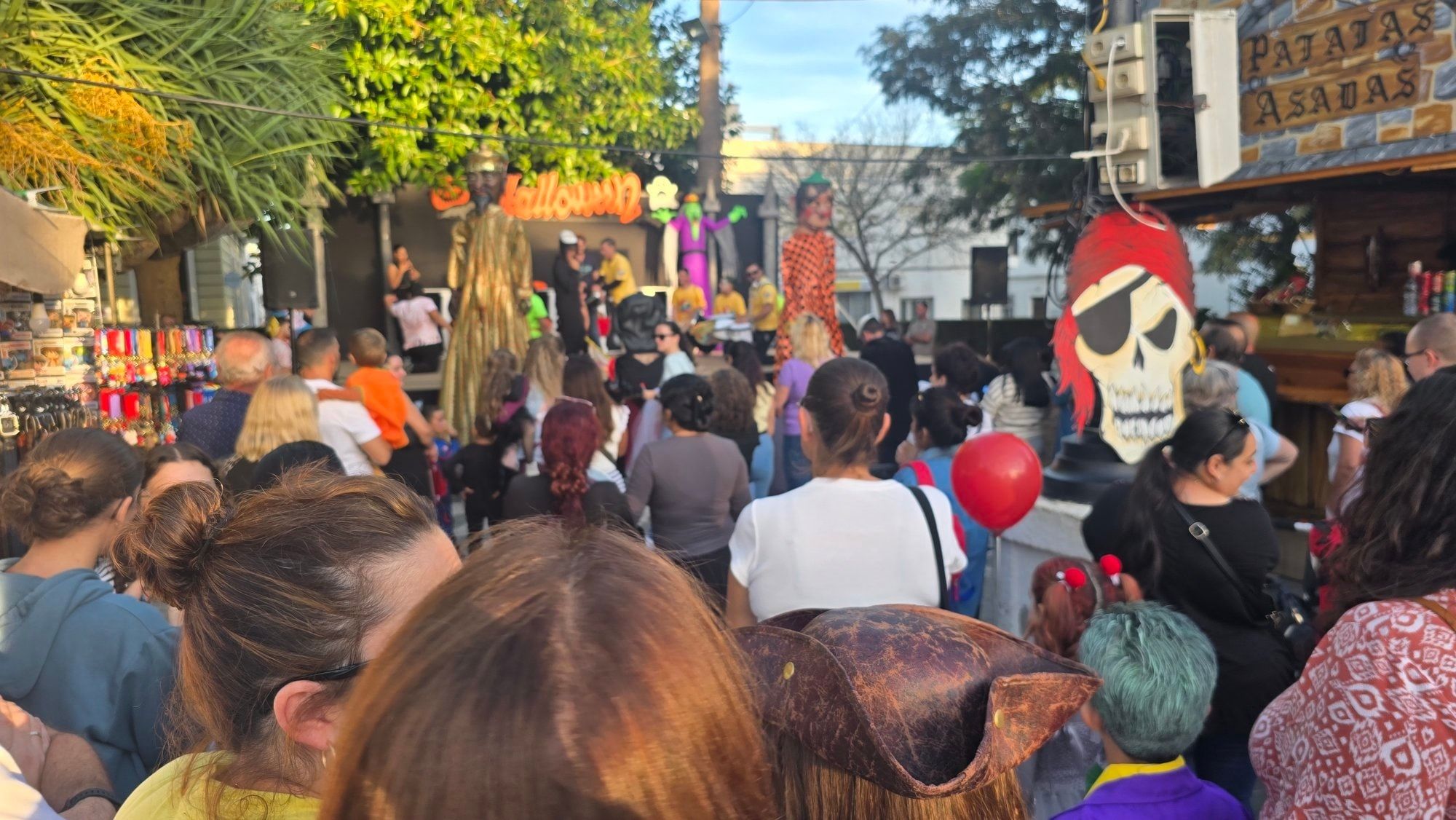 Pasacalles de Halloween en Barbate.