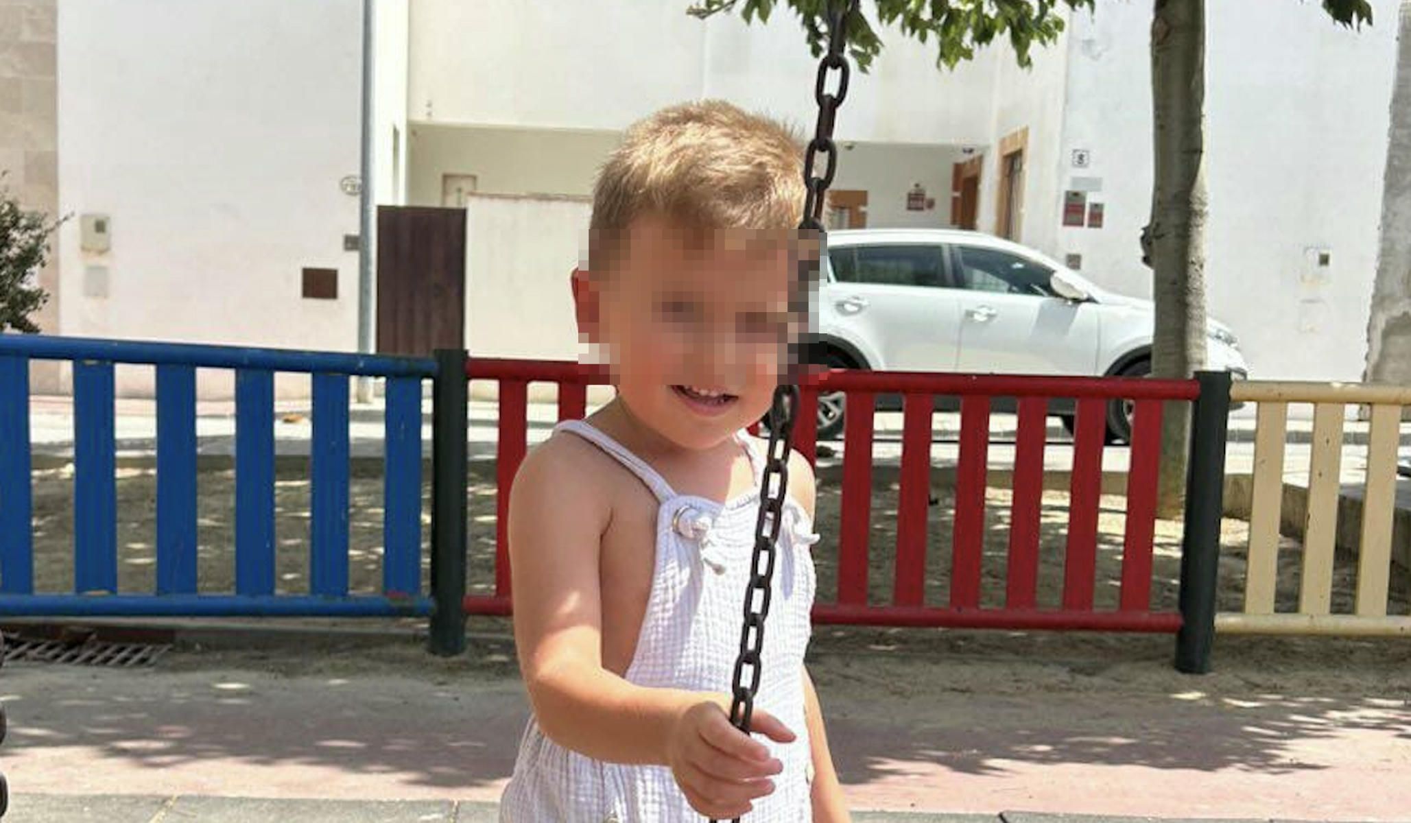 Este pequeño de 4 años necesita un PTIS en su colegio de Ubrique.