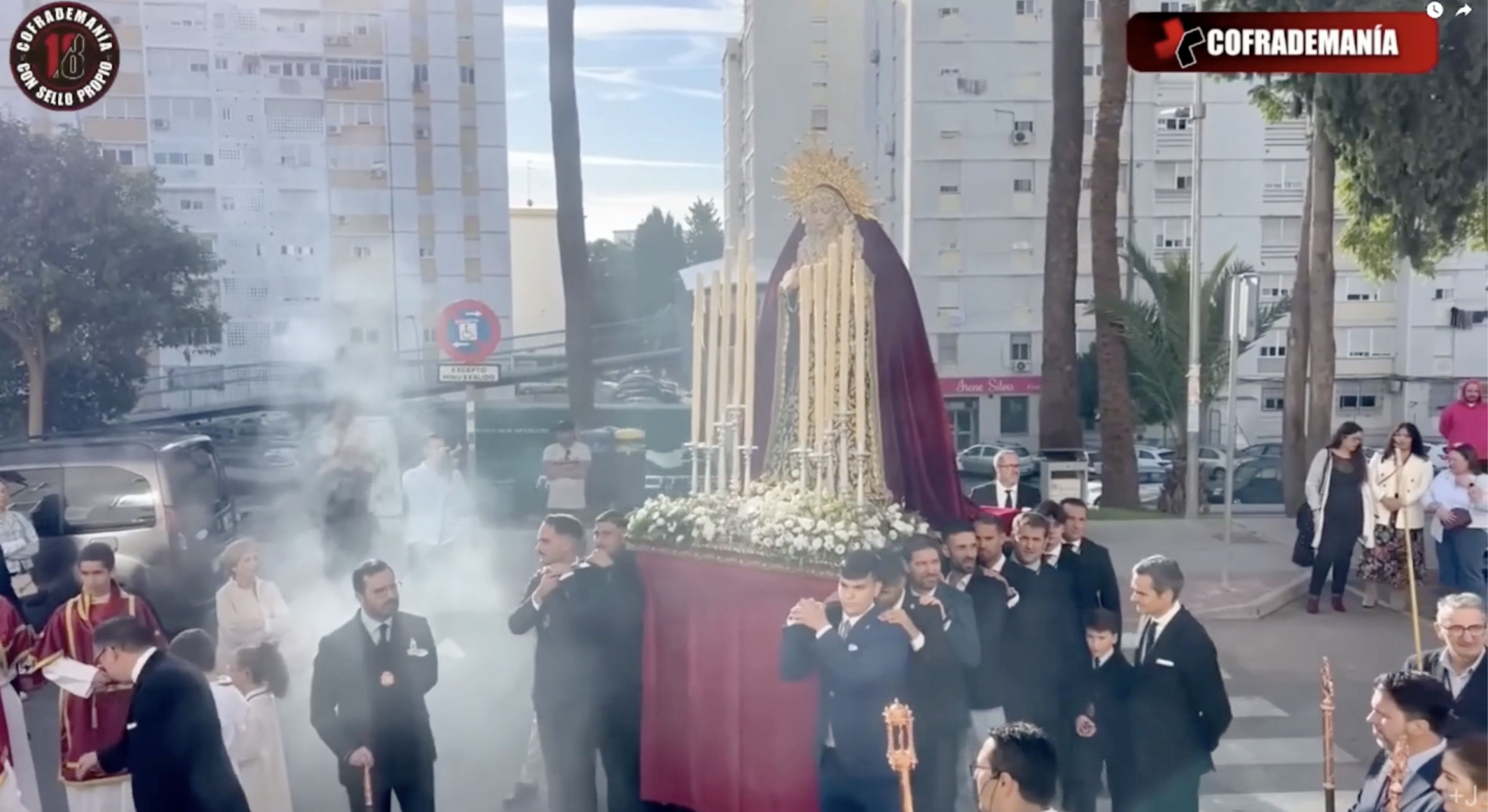 El momento captado por Cofrademanía.