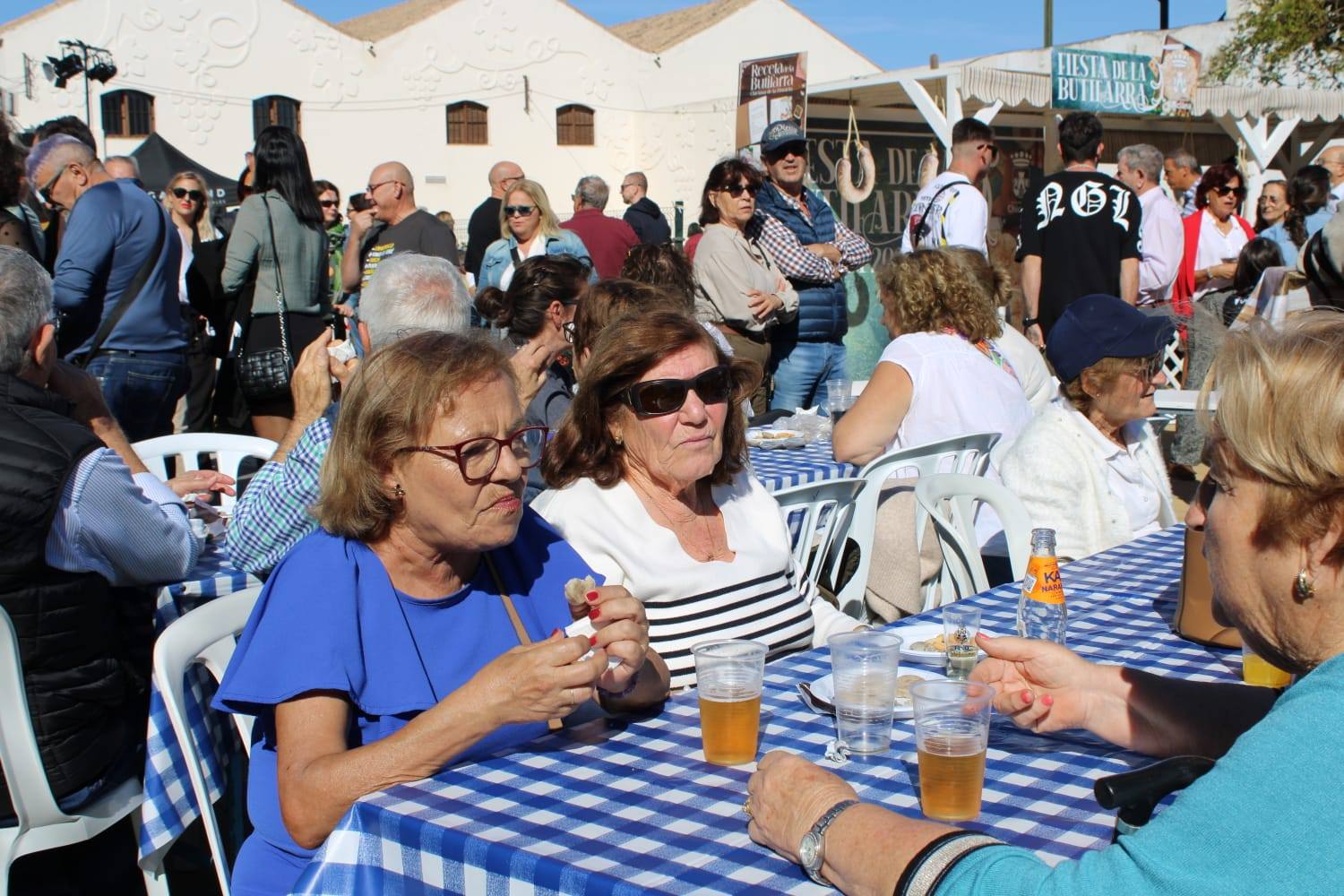 Llenazo en la Fiesta de la Butifarra de Chiclana.