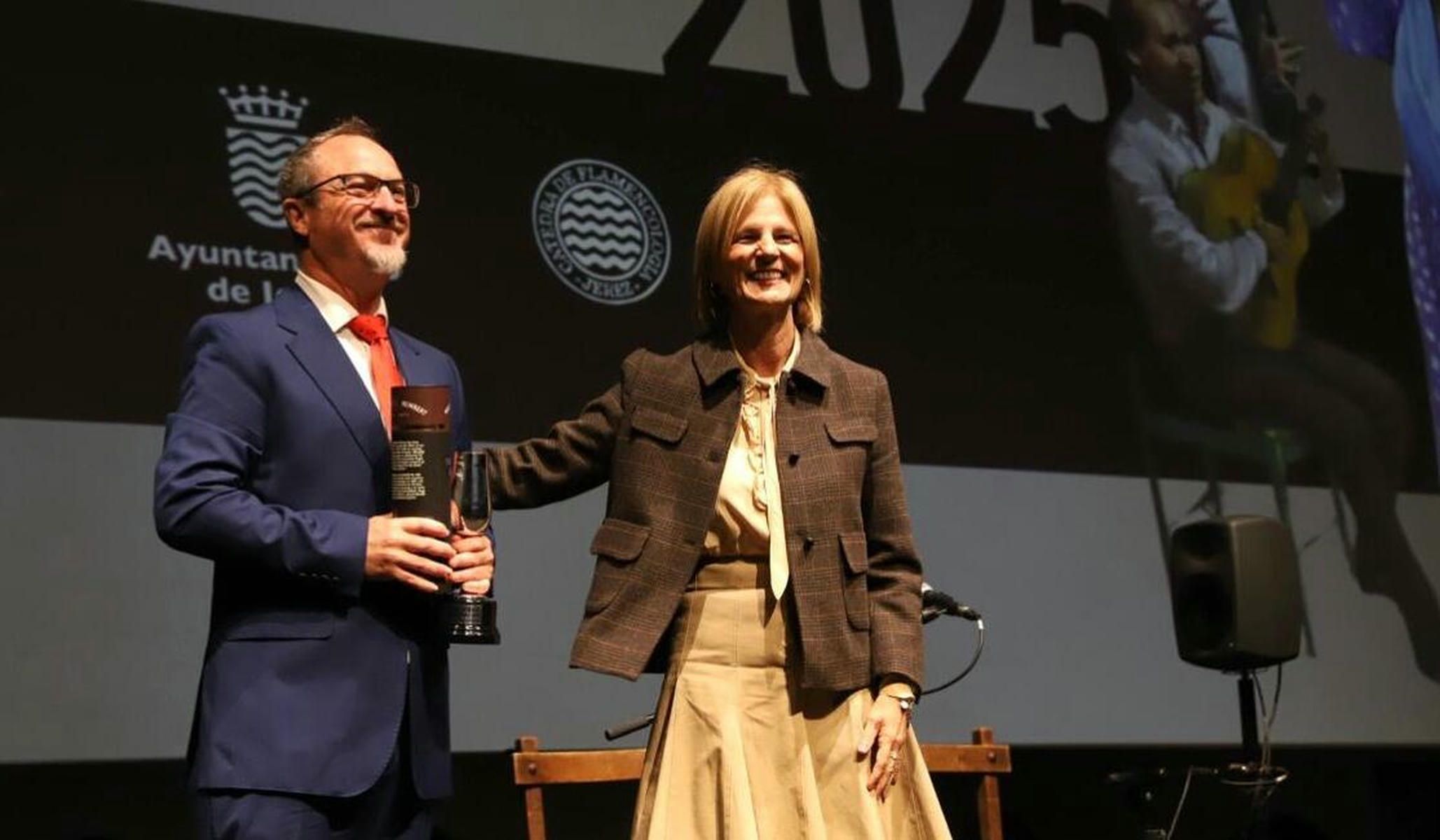 Un momento del acto en la Atalaya. Un momento del acto en la Atalaya.