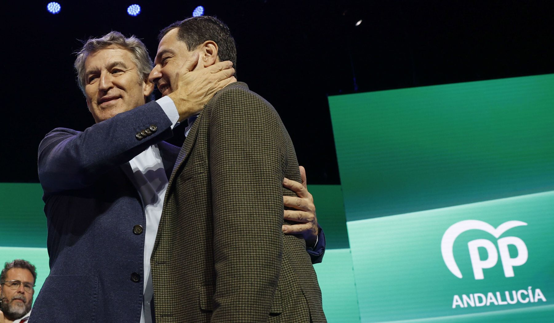 Moreno y Feijóo, en la clausura del congreso del PP.