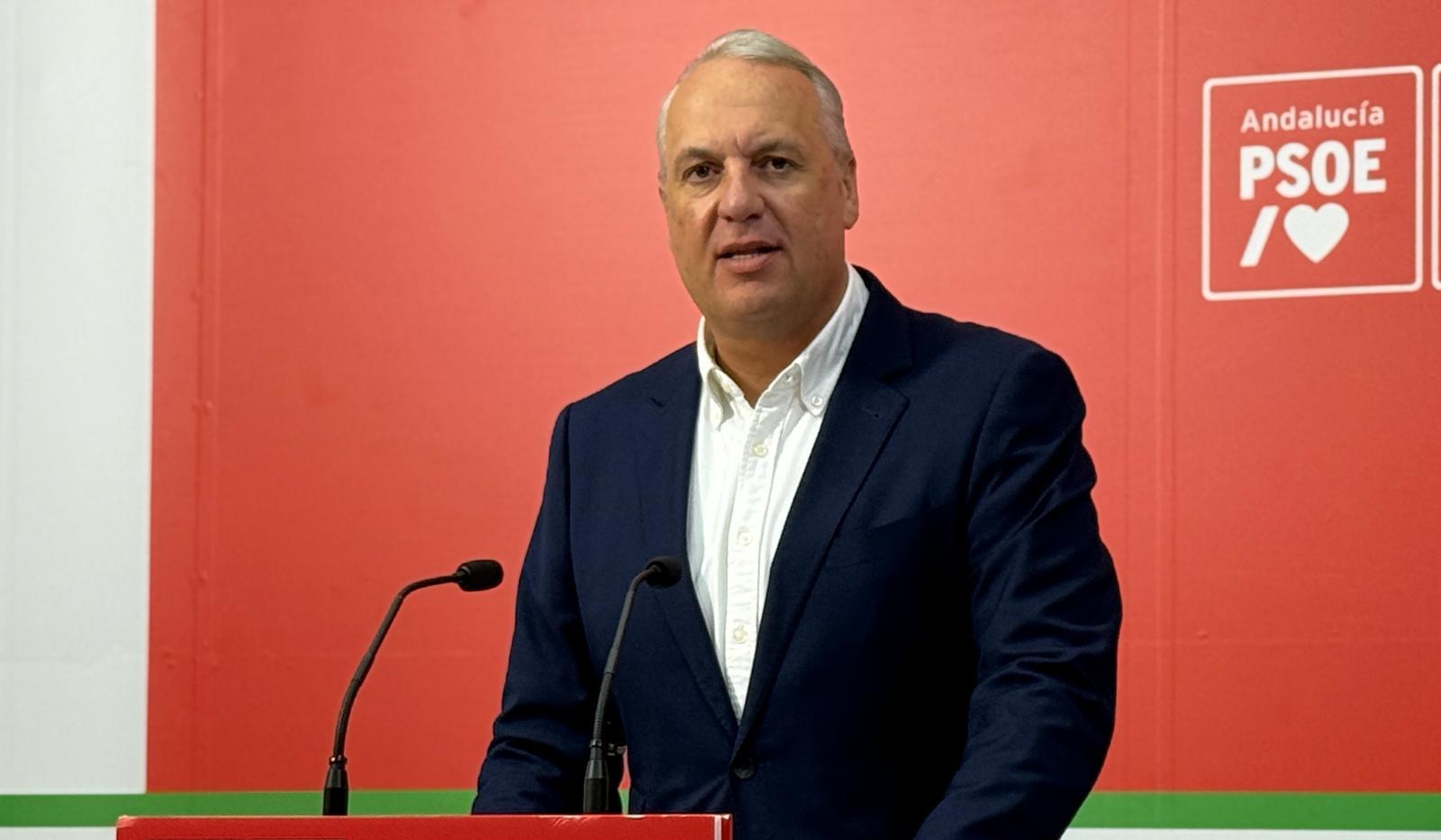 Ruiz Boix, del PSOE de Cádiz, este lunes. Ruiz Boix, del PSOE de Cádiz, este lunes.