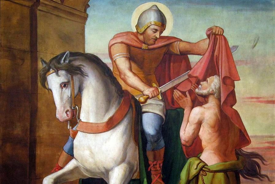 San Martín cortó con su propia espada la mitad de su capa militar para abrigar a un mendigo.