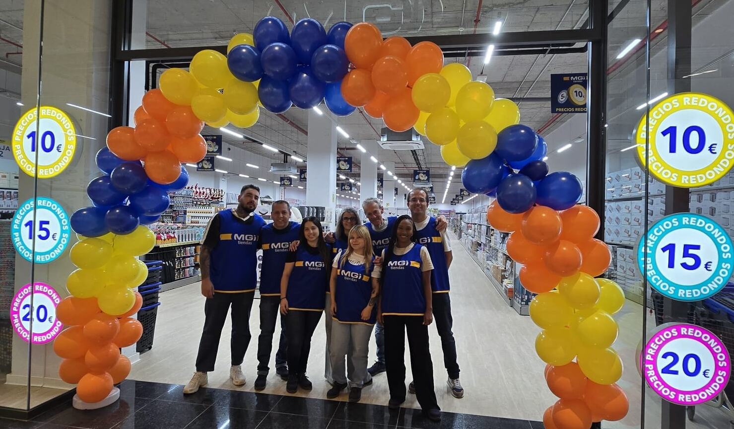 La apertura reciente de una tienda de esta compañía.