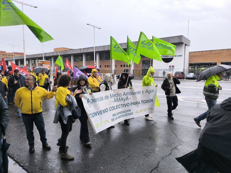 Protesta de los trabajadores del Infoca.