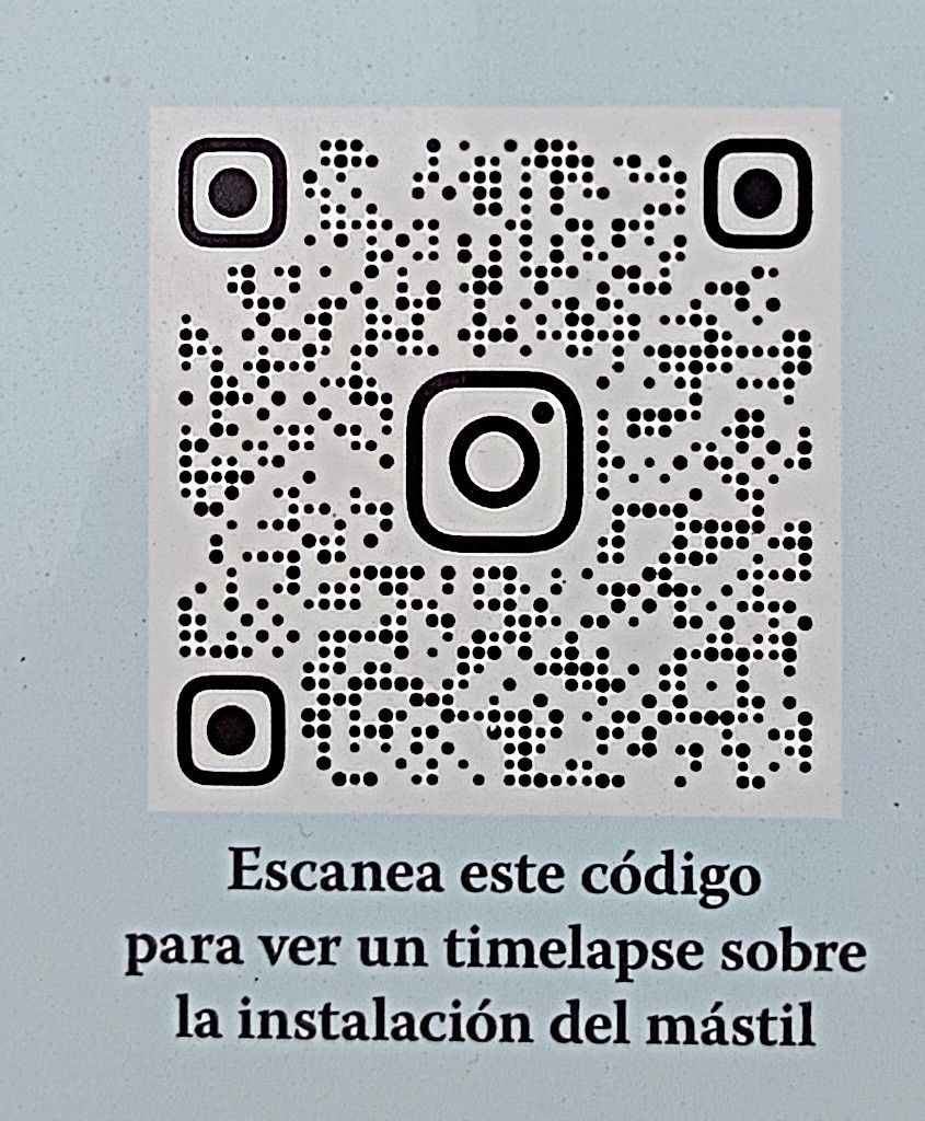 QR timelapse sobre la instalación del mástil.