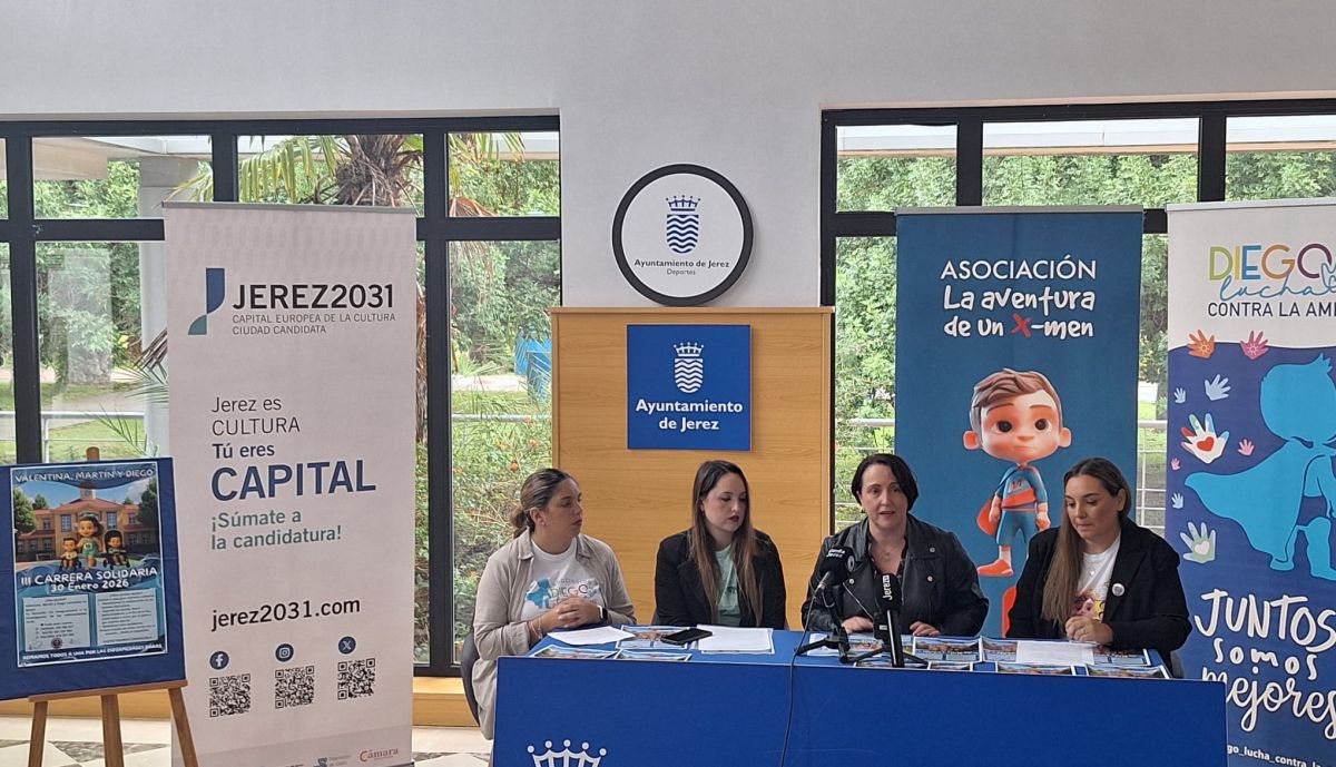 Un momento de la presentación de esta iniciativa solidaria.