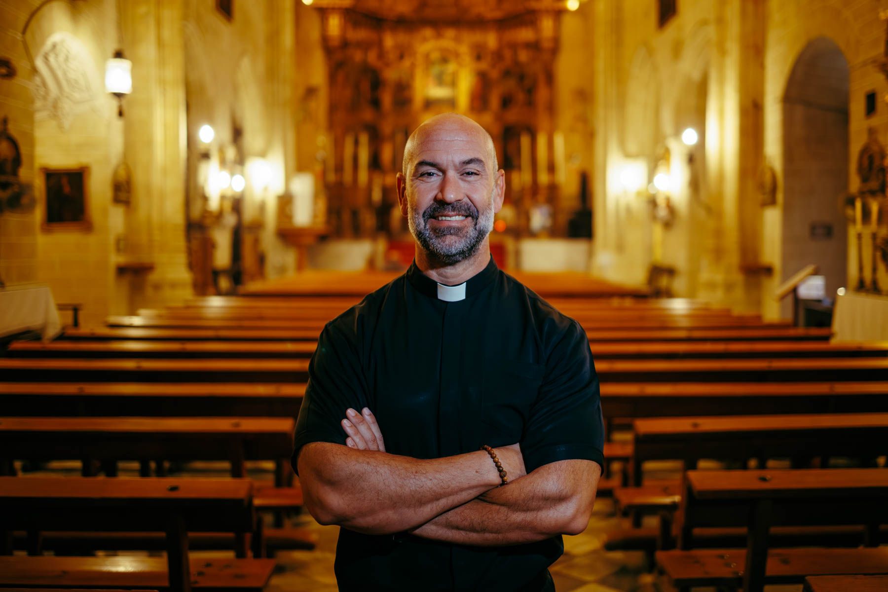El sacerdote Carlos Redondo en San Marcos.
