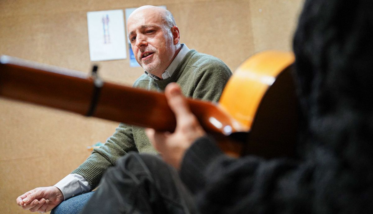 Alfredo Velasco cursa quinto de esta especialidad.