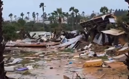 Destrozos provocados por el tornado en el Algarve. Destrozos provocados por el tornado en el Algarve.