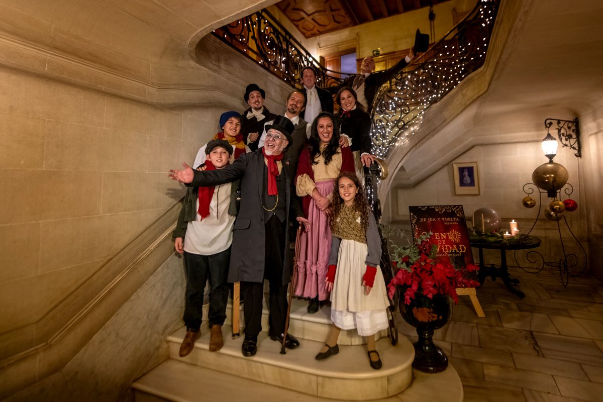 Algunos de los actores principales en el 'Cuento de Navidad' de Cádiz.