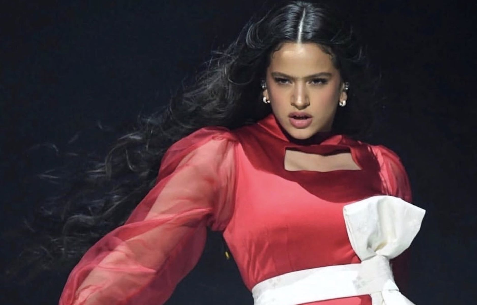 Rosalía, en una actuación. Rosalía, en una actuación.