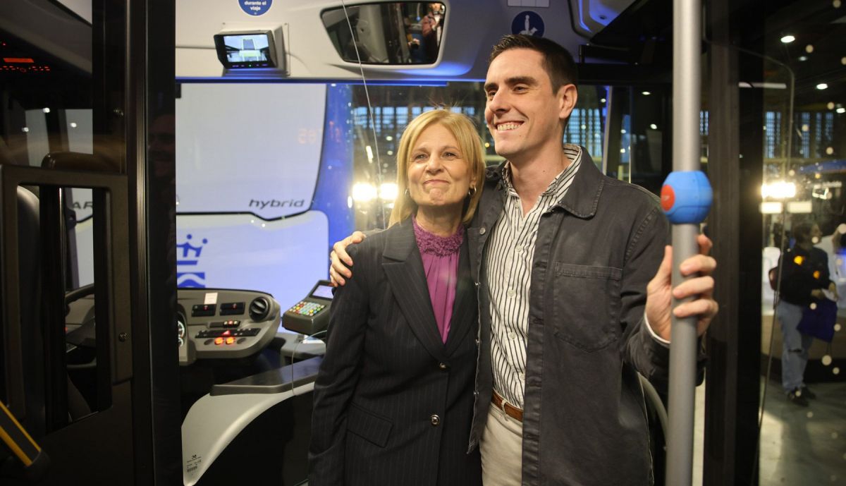 Pelayo y Espinar, en la presentación de los autobuses que llegaron a Jerez en noviembre.