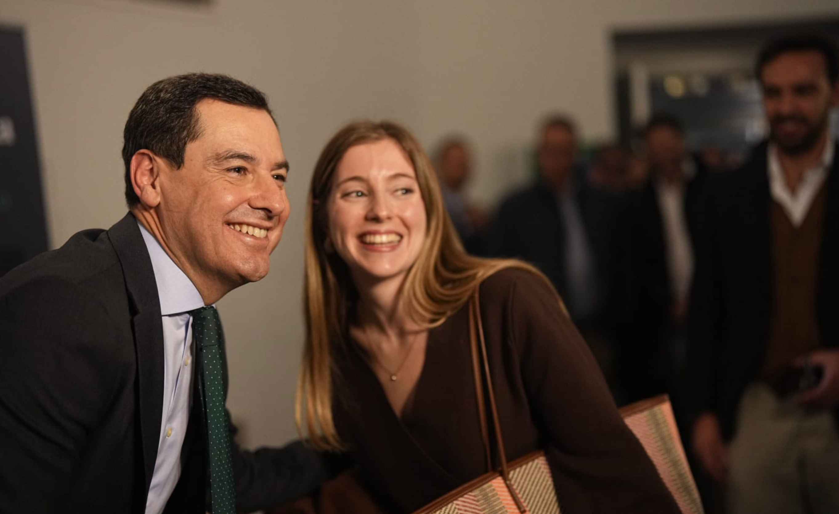 Juanma Moreno, en la presentación de su libro en Madrid.