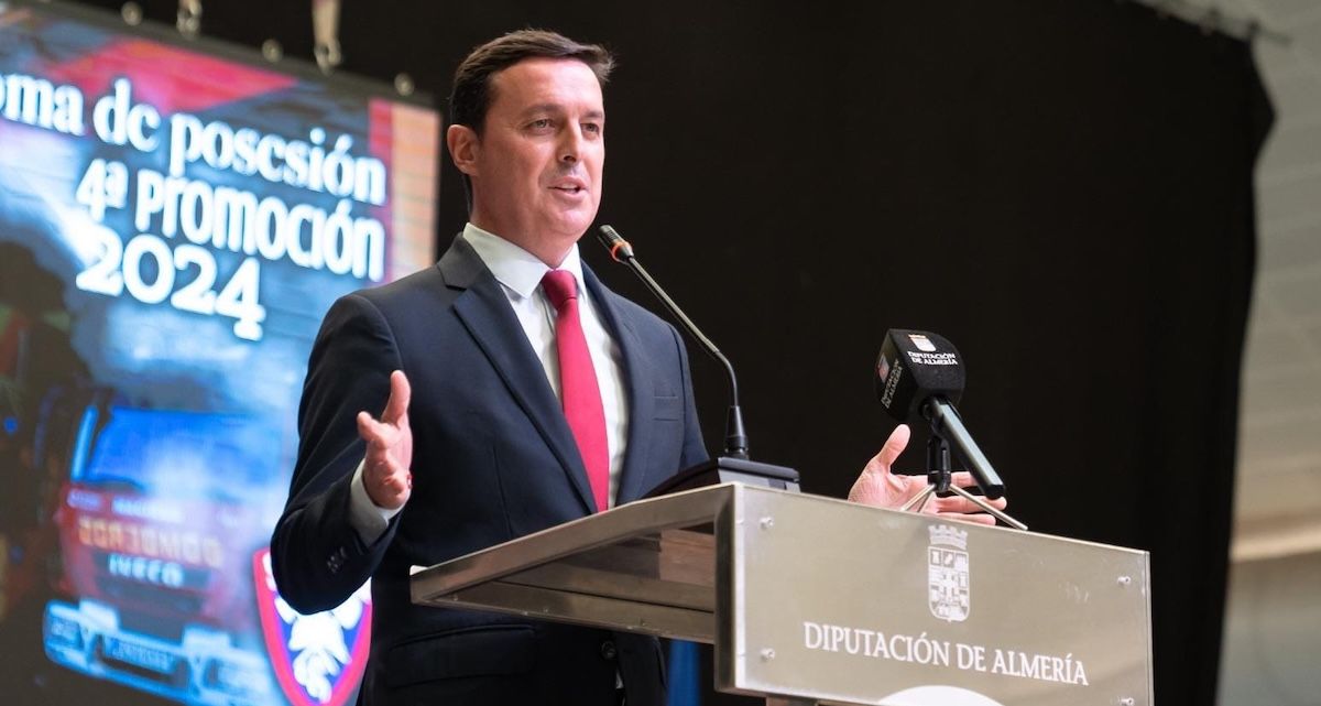 El presidente de la Diputación de Almería, Javier Aureliano García.