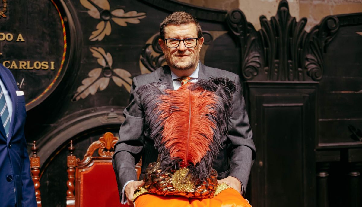 ENTREGA DE CORONA REYES MAGOS 2025 34